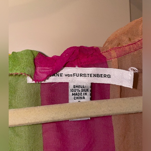 Diane Von Furstenberg silk summer top size small 2 sheer pink green - Picture 2 of 8